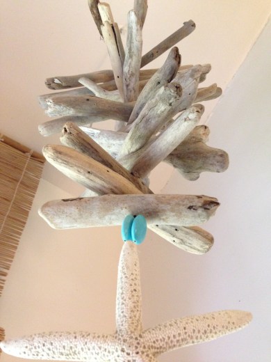 DIY: Drift Wood Mobile #hawaiianstylehale